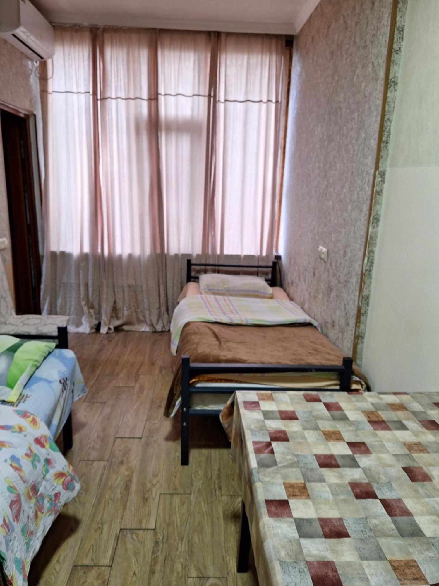 Guest House 15A Kutaiszi Kültér fotó