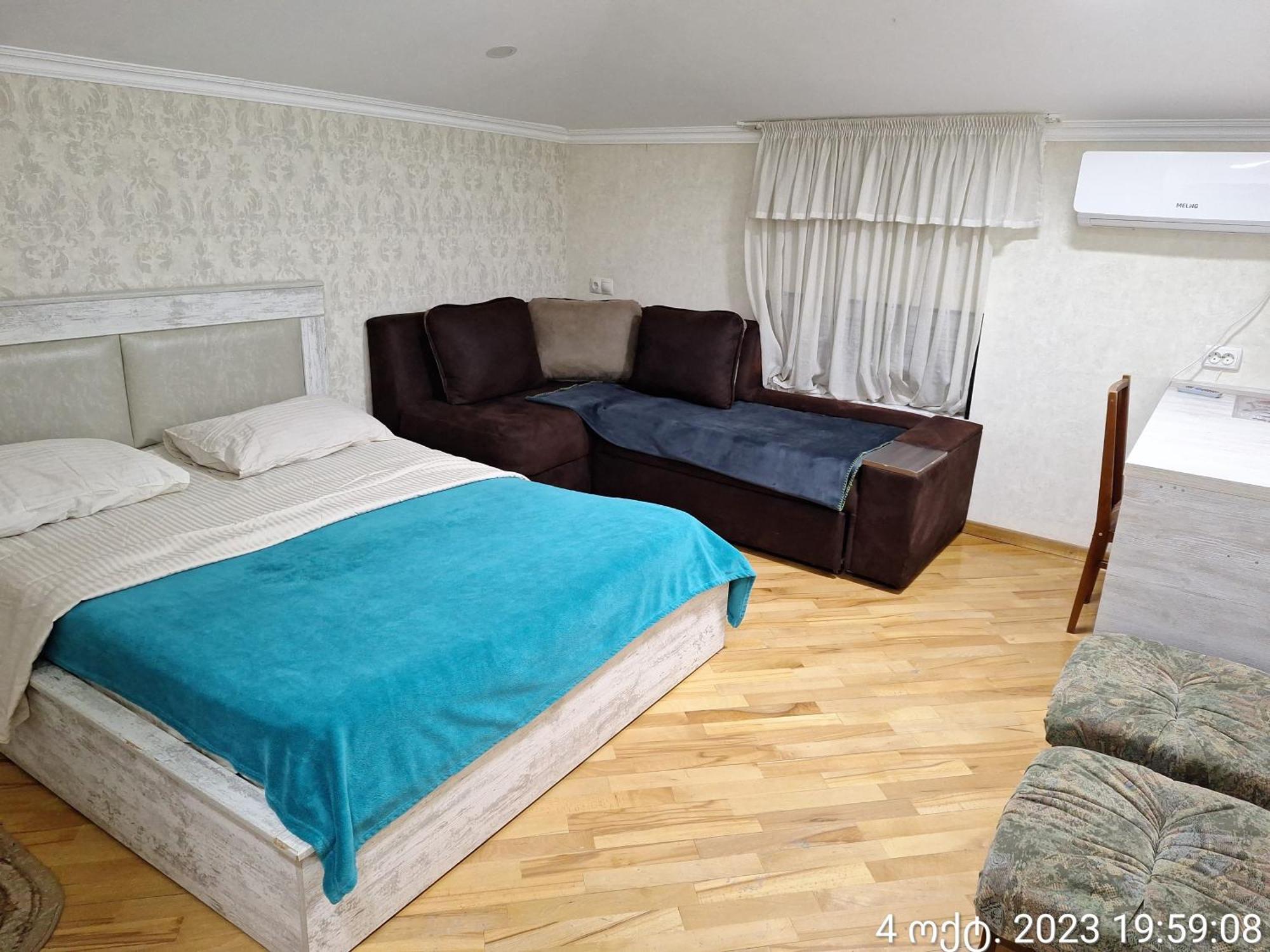 Guest House 15A Kutaiszi Kültér fotó